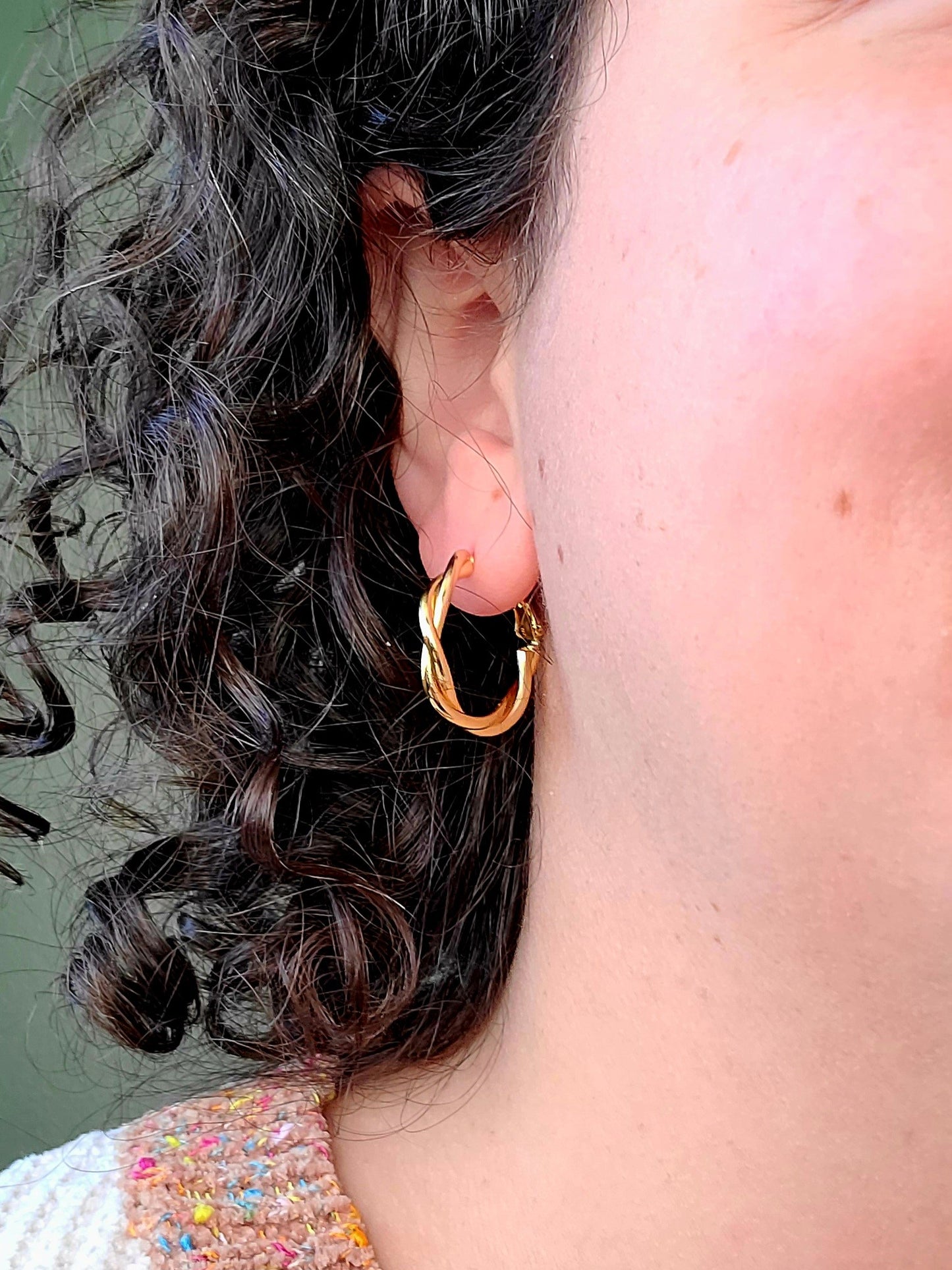 Signature Gold Thin Twisted Sister Hoops