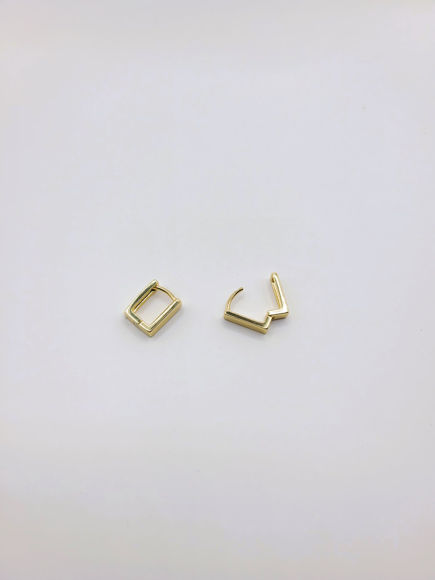 Gold Square Huggies