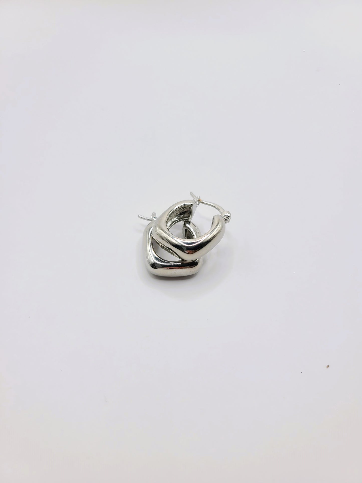 Chubby Rounded Square Hoops