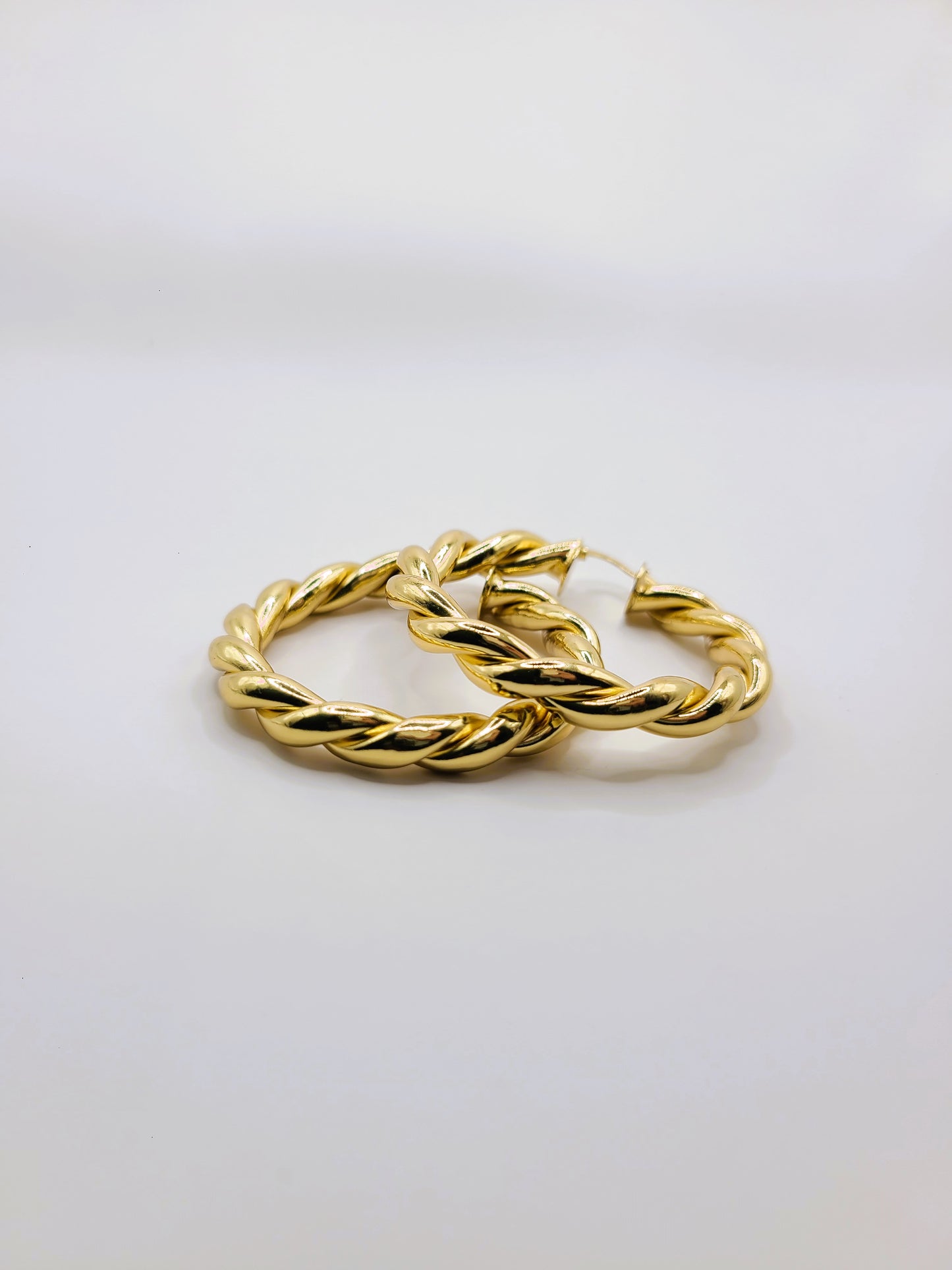 Signature Thick Twisted Sister Hoops