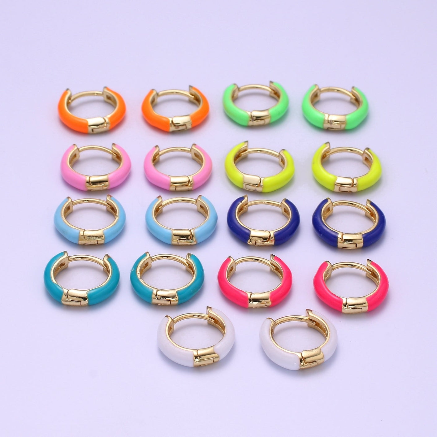 Color Huggies