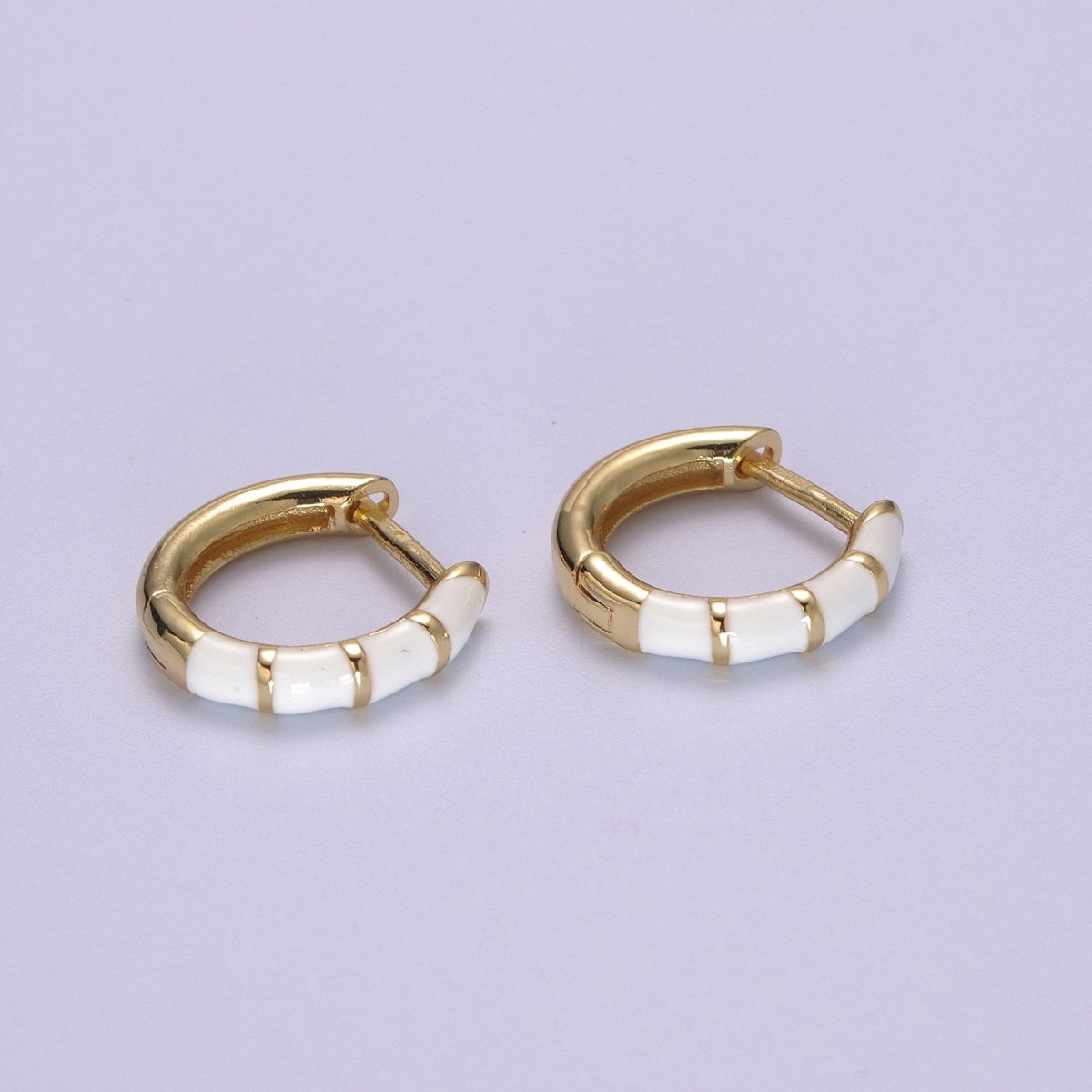 Color Huggies with Gold Trim